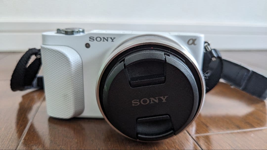 Sony α NEX-3N ミラーレスカメラ SEL16F28 単焦点レンズ