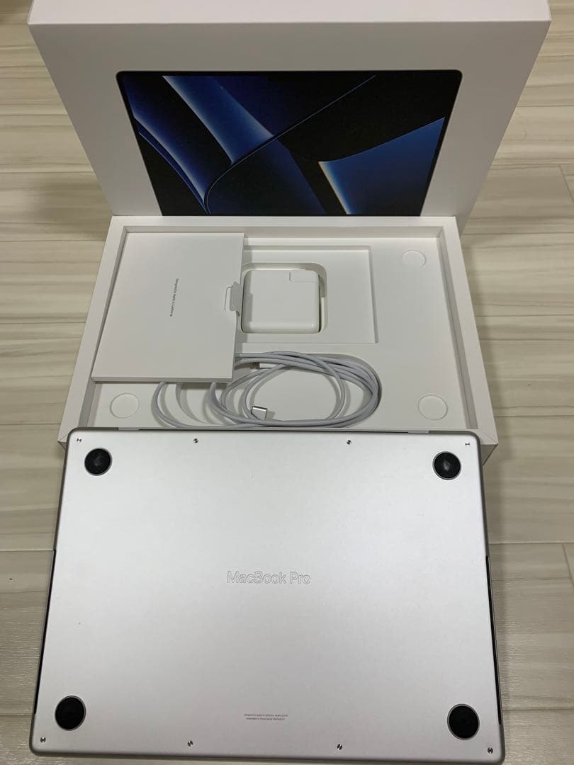 MacBook本体 Apple MacBook Pro 14 M2Pro USKey 512GB