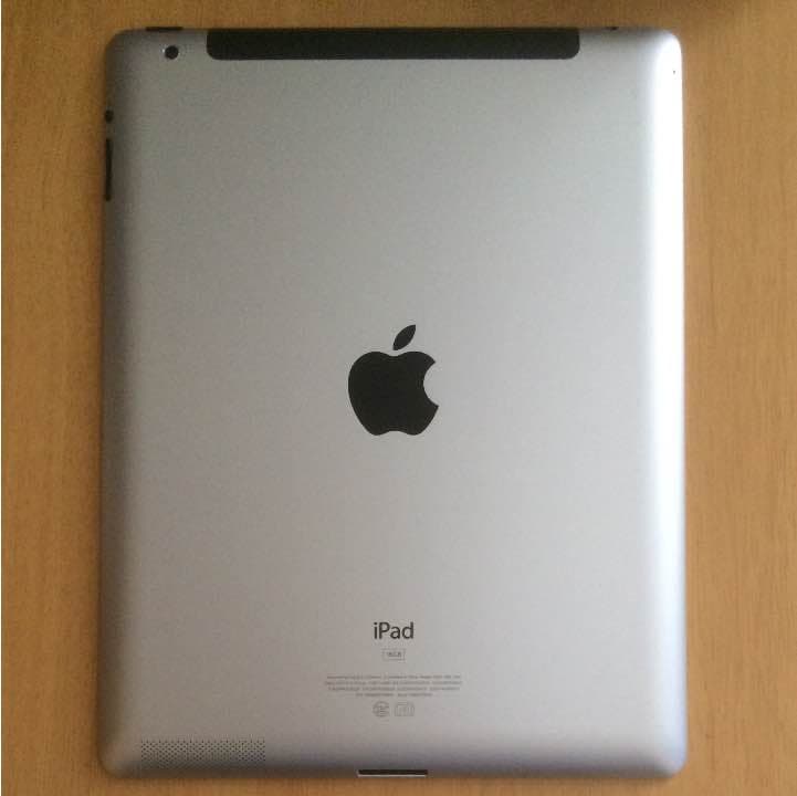 [送料込み] iPad2 16Gb (Wi-Fi利用可能)