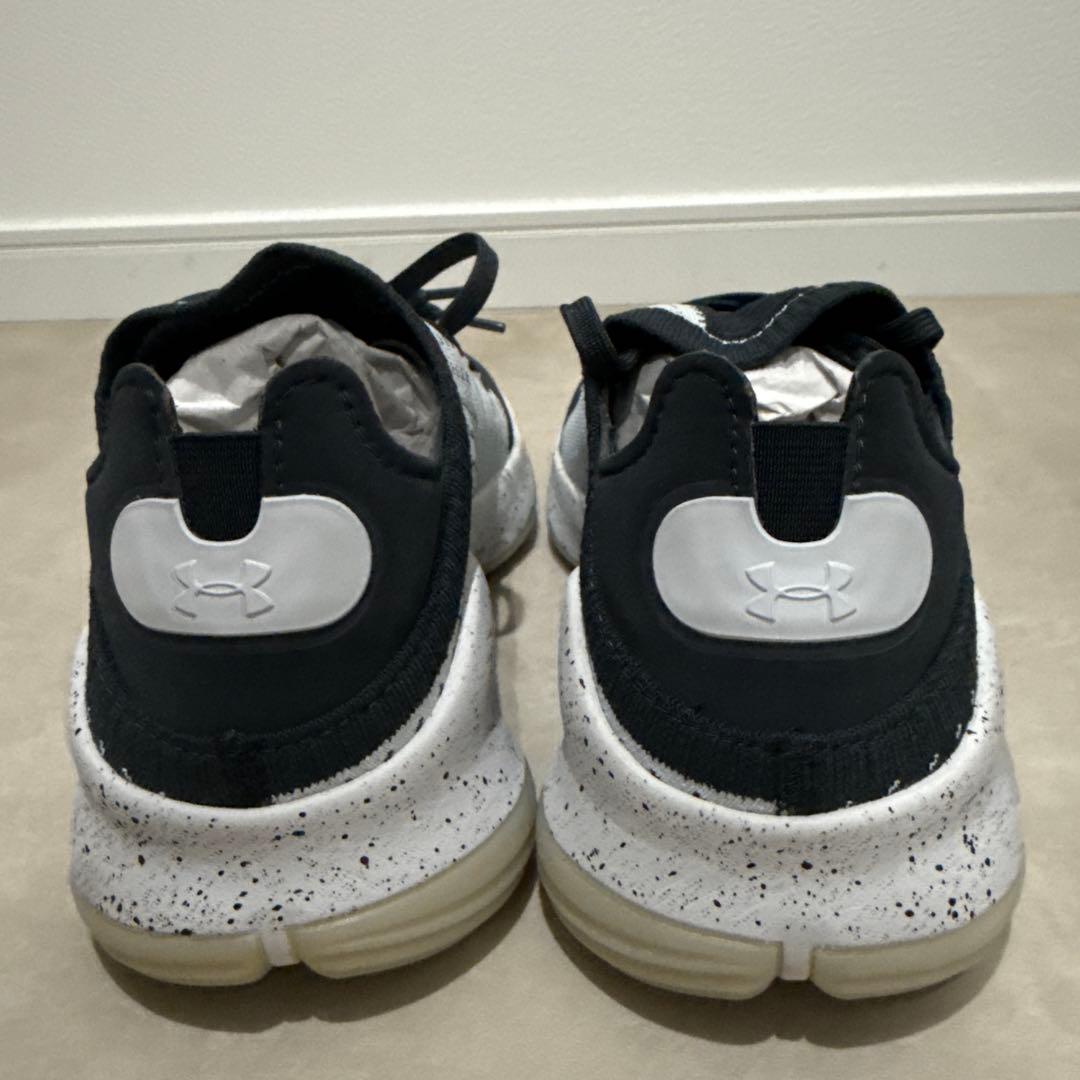 シューズ(男性用) Under Armour Curry4 low