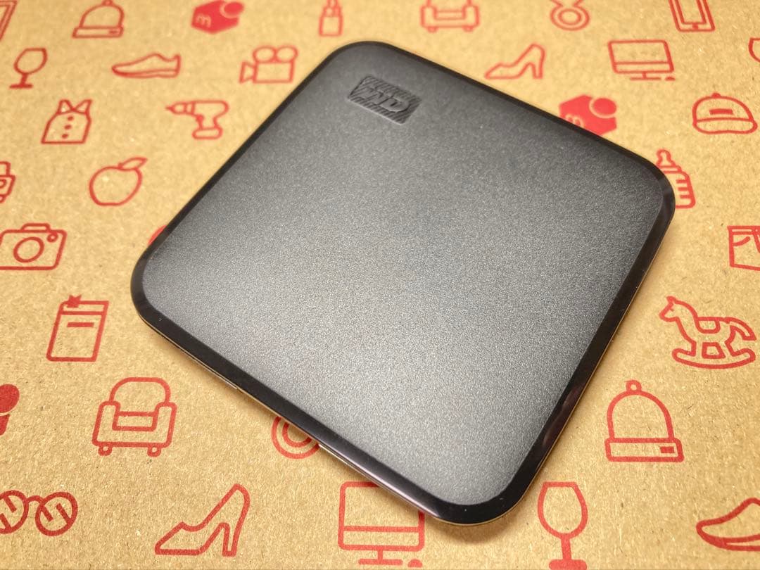 外付けハードディスク・ドライブ WesternDigital 1TBSSD WDBAYN0010BBK-WESN
