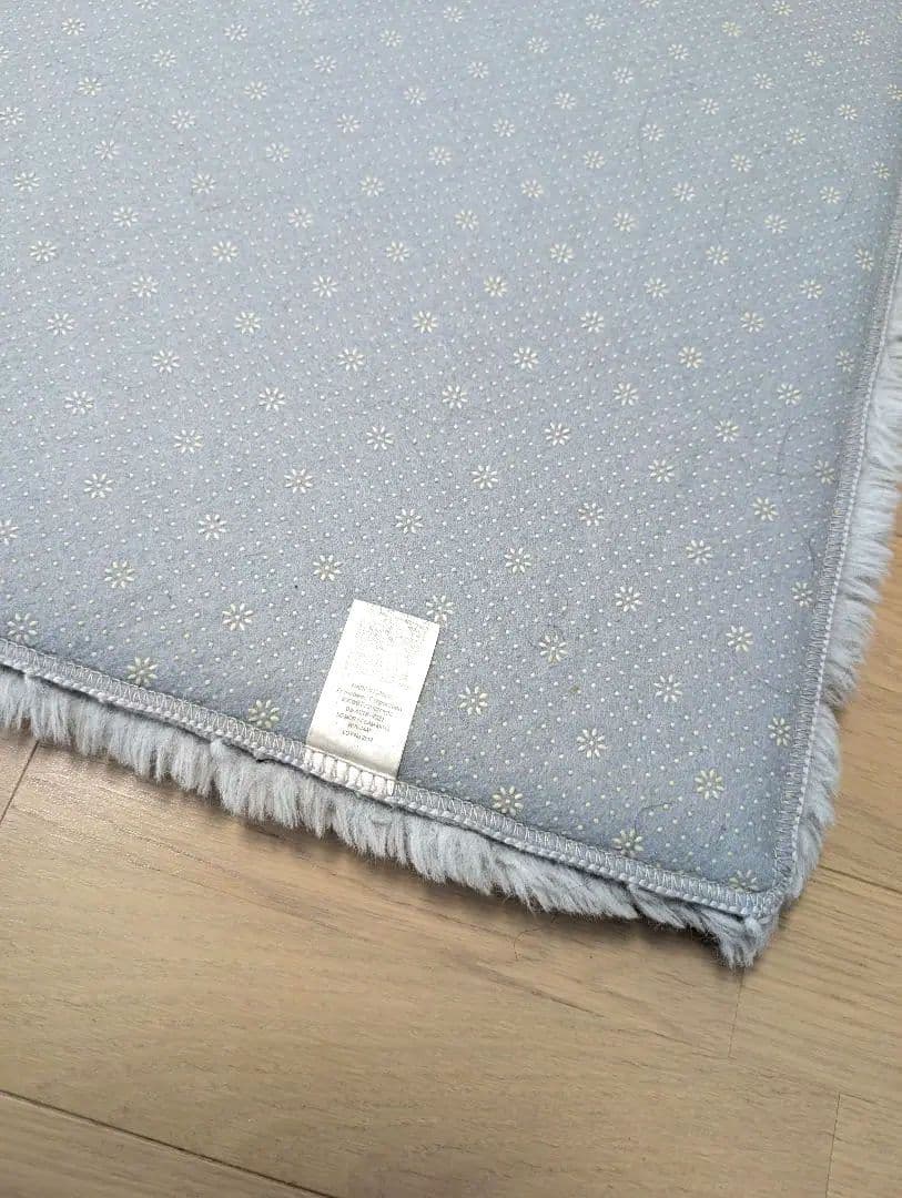 Francfranc　カステ 低反発 ラグ L　2000×2000 シルバー