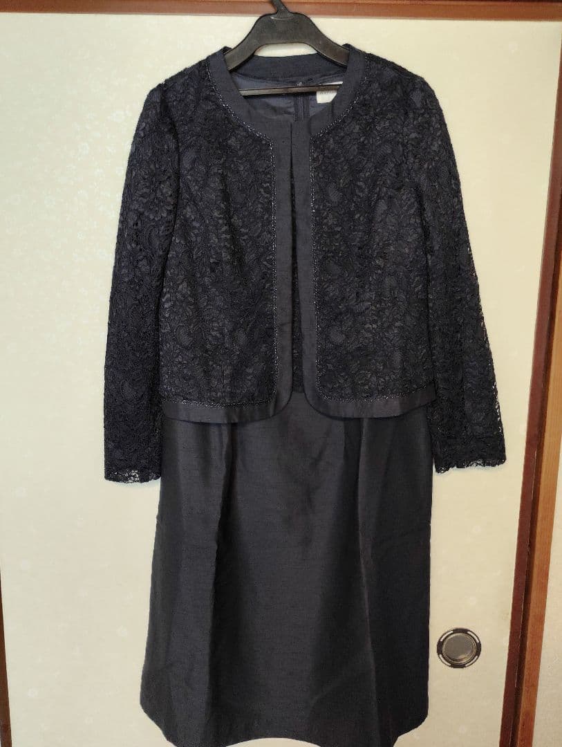 試着のみ東京ソワールネイビーレースジャケット付きドレススーツリファンネ