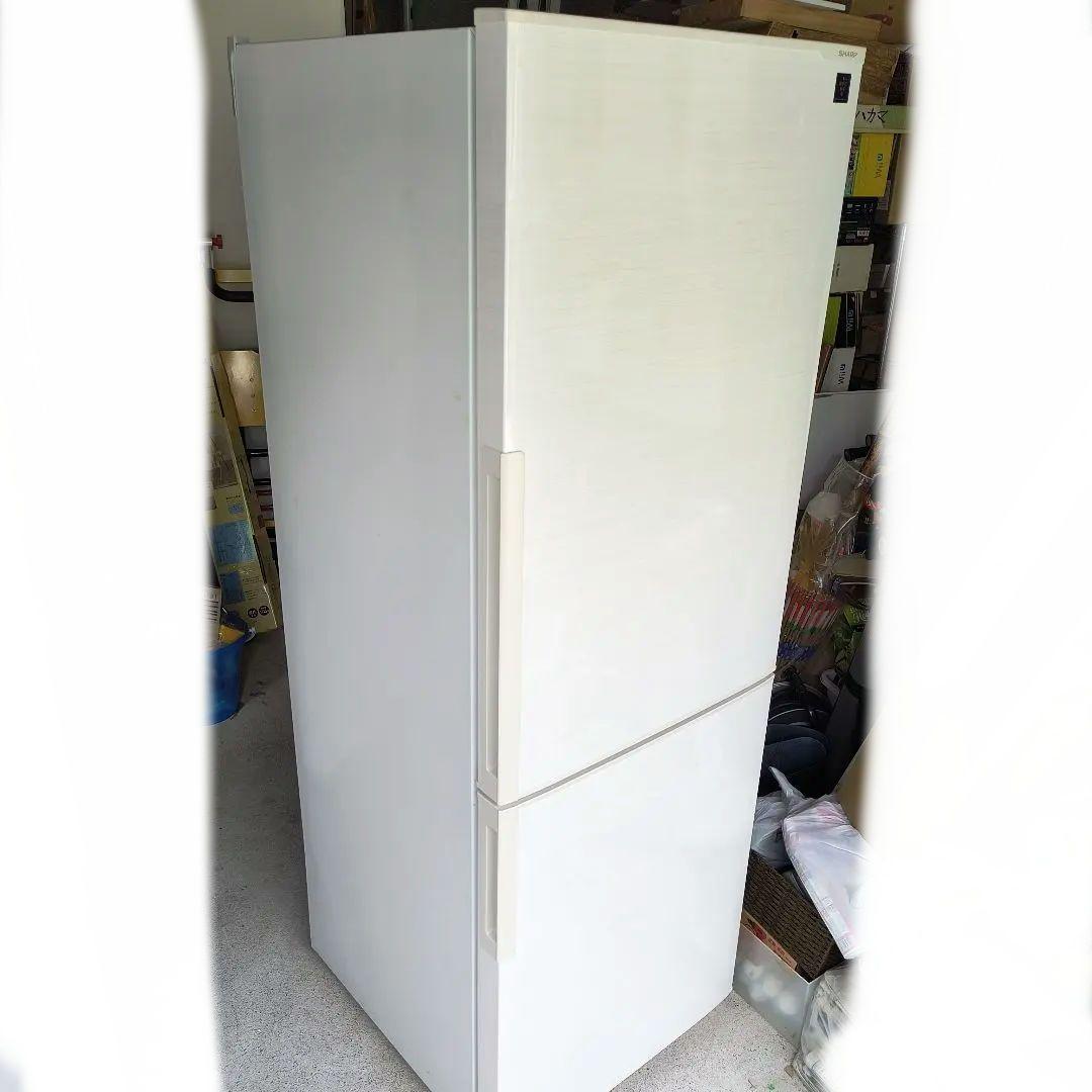 シャープ271L 送料込　冷蔵庫