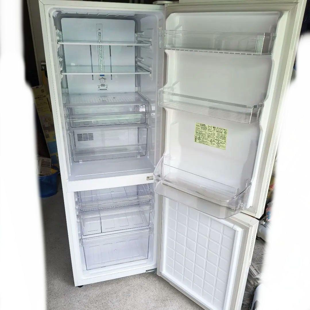 シャープ271L 送料込　冷蔵庫