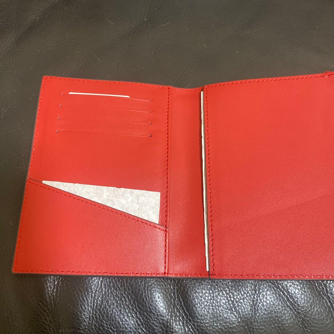 8/26日までの出品 ベイクルーズ ドゥ パスポートカバー