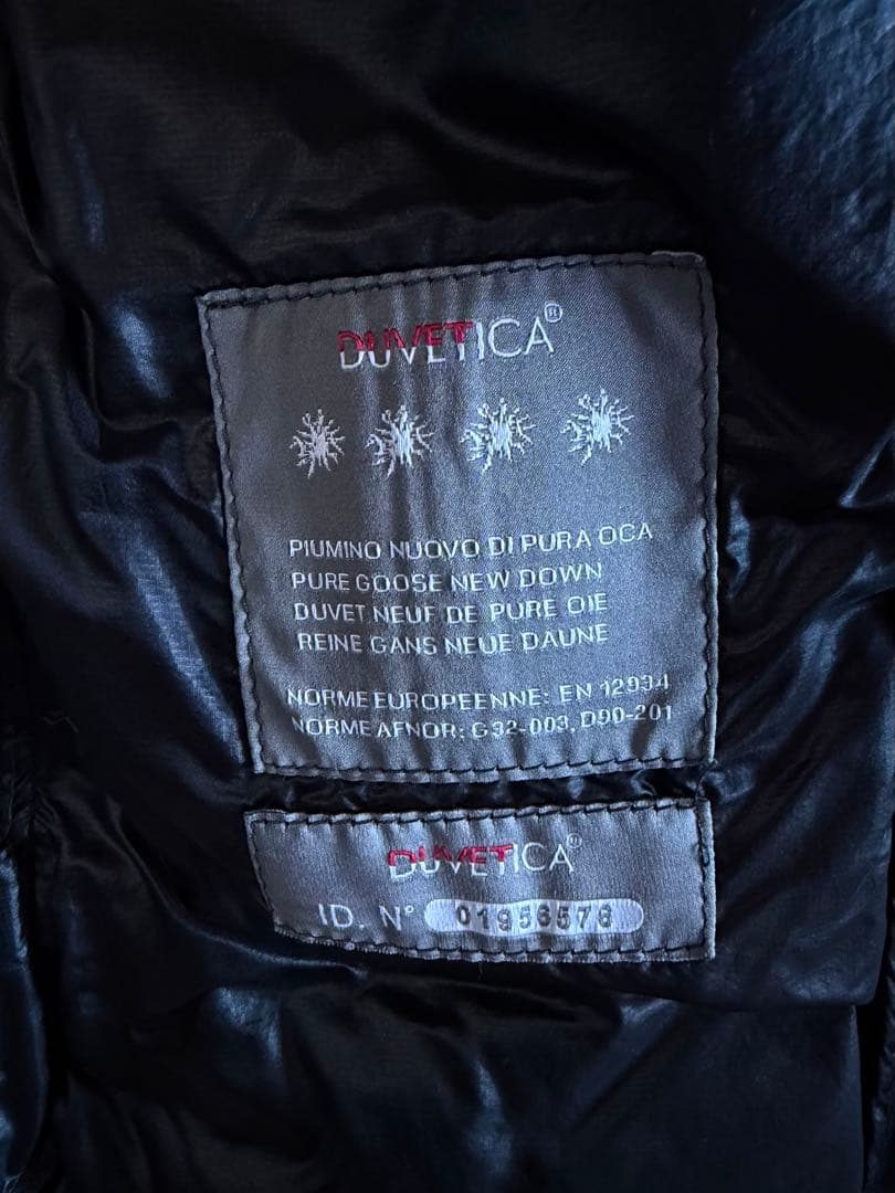 週末セール！美品☆DUVETICAダウン ブラック 40
