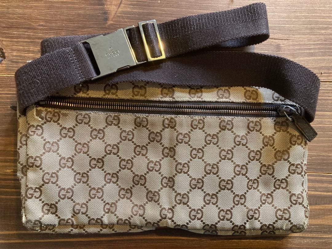GUCCIウエストポーチ