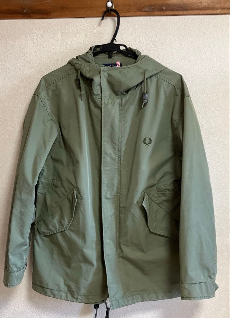 Fred PERRY フレッドペリー　モッズコート　マウンテンパーカー　フーディ