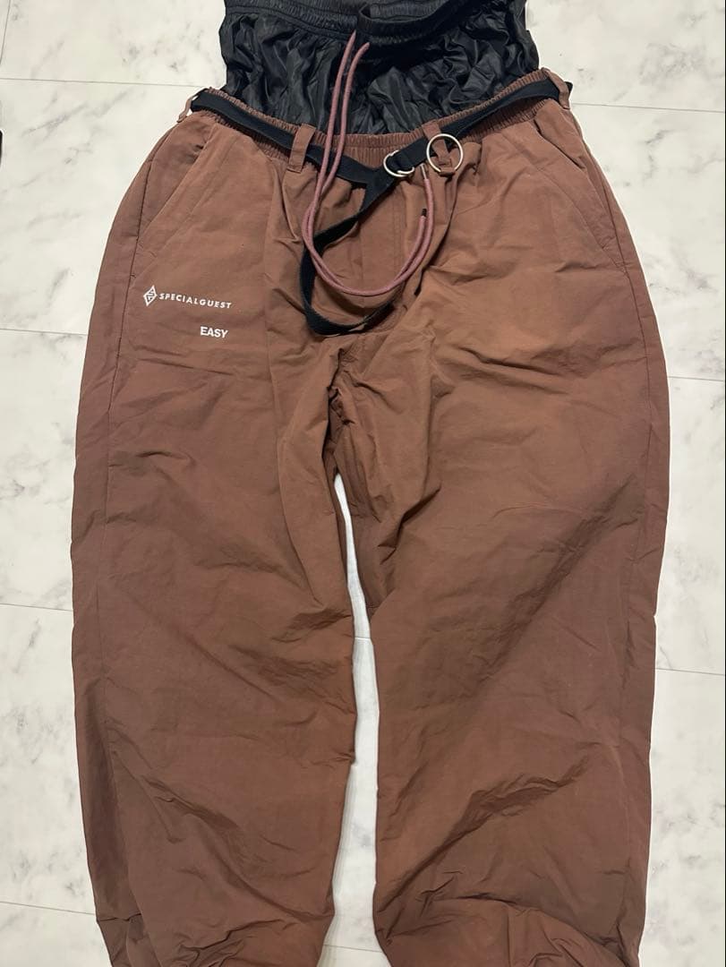 スペシャルゲスト　パンツ