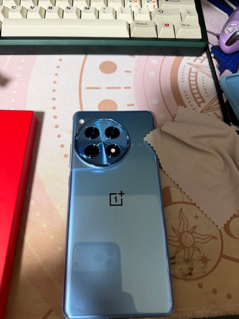 携帯電話本体 Oneplus Ace 3