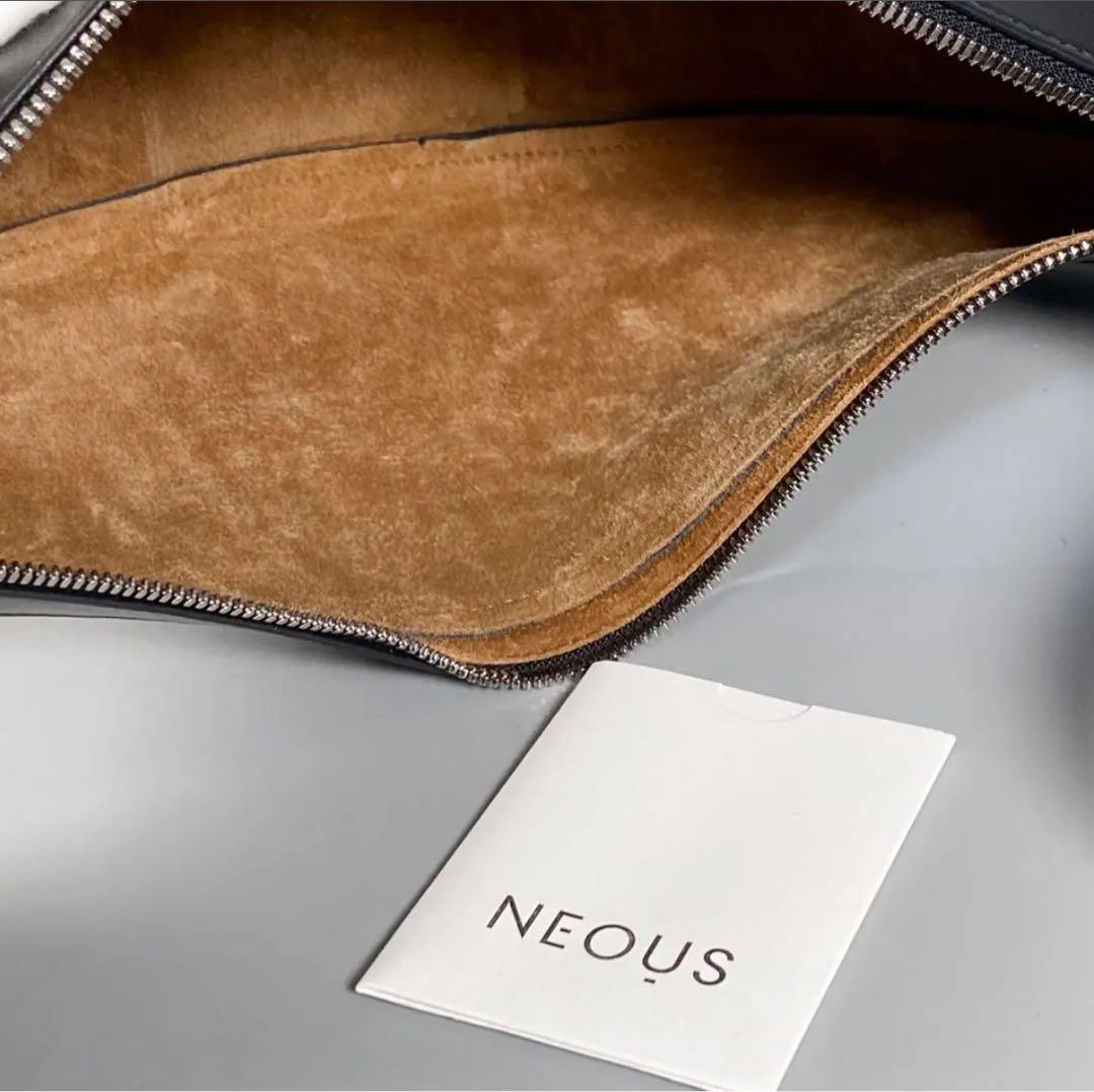 ⬜︎新品タグ付き未使用品 ⬜︎NEOUS ネオアス レザーバッグ ハンドバッグ