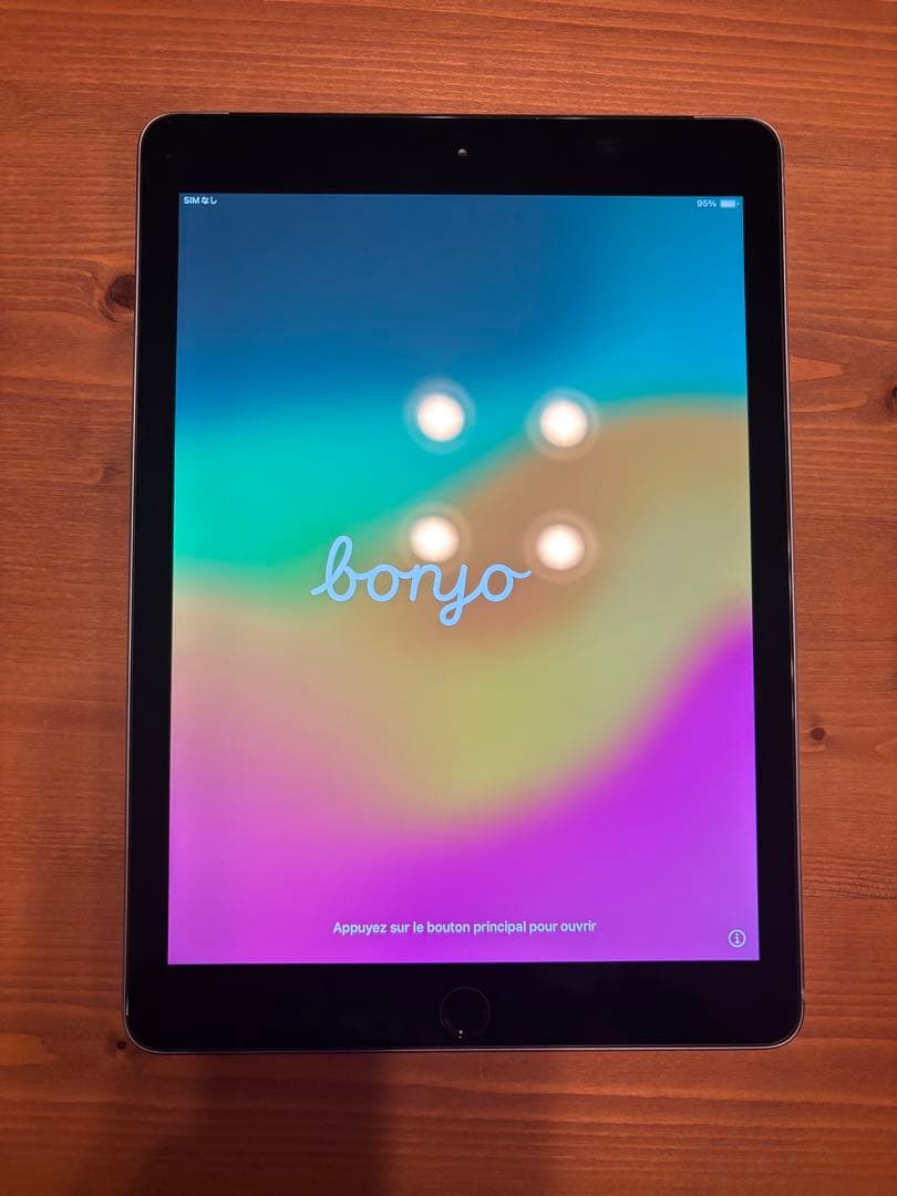 iPad (6th)128GB Cellular(docomo) 第6世代