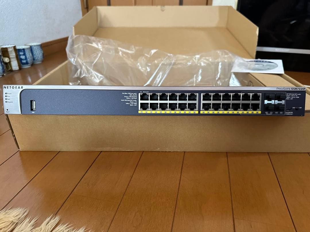 NETGEAR GSM7224P-100AJS ギガビット 24ポート