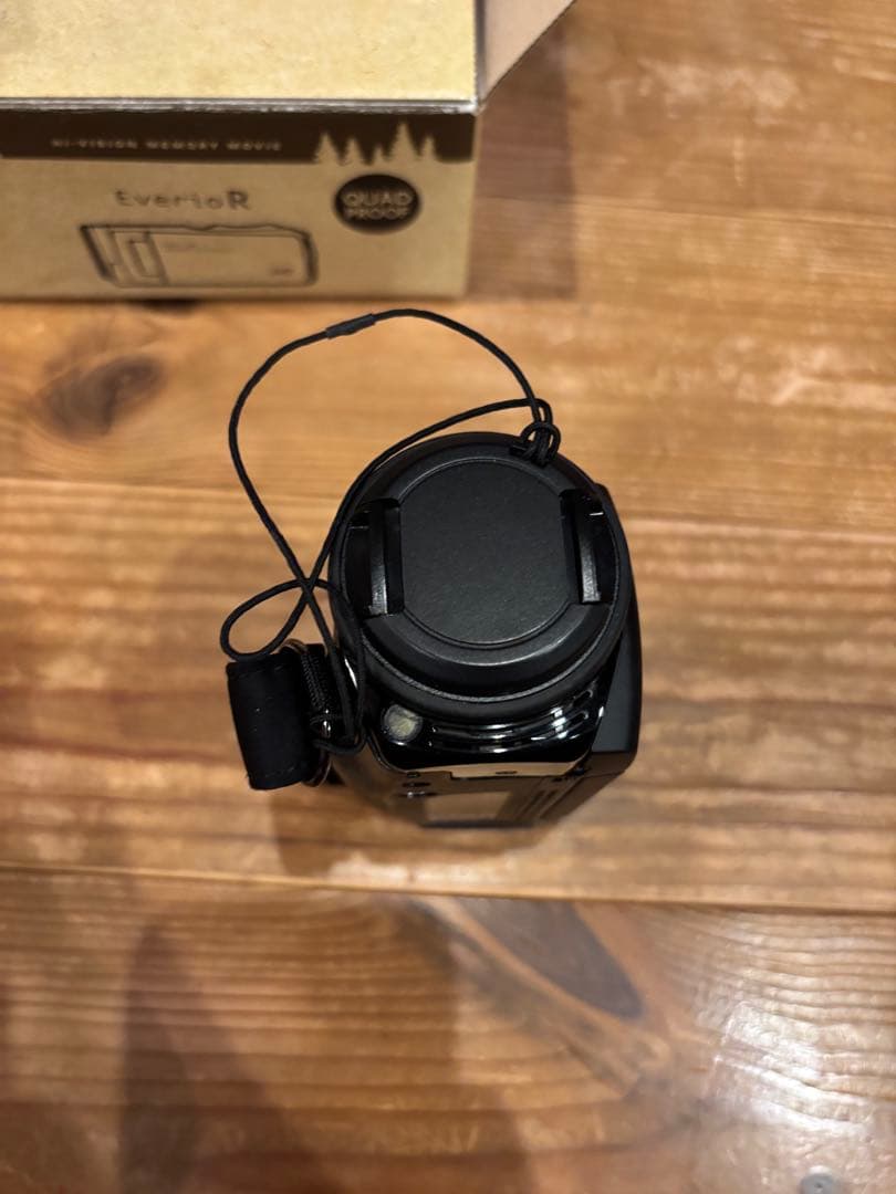 完動品！JVC Everio R ビデオカメラ 本体