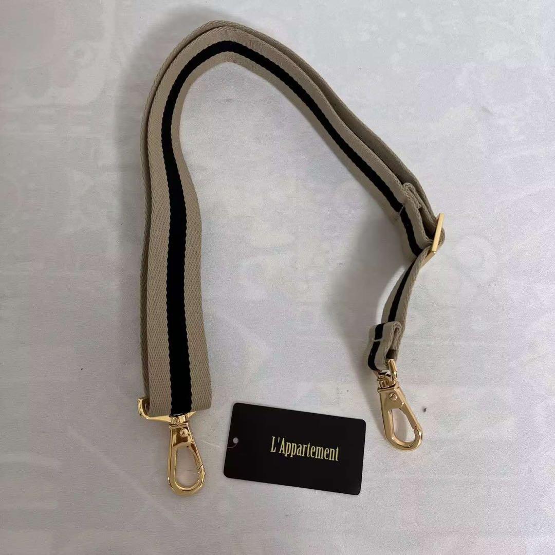 M*o様 L'Appartement ベージュ黒ストライプストラップ