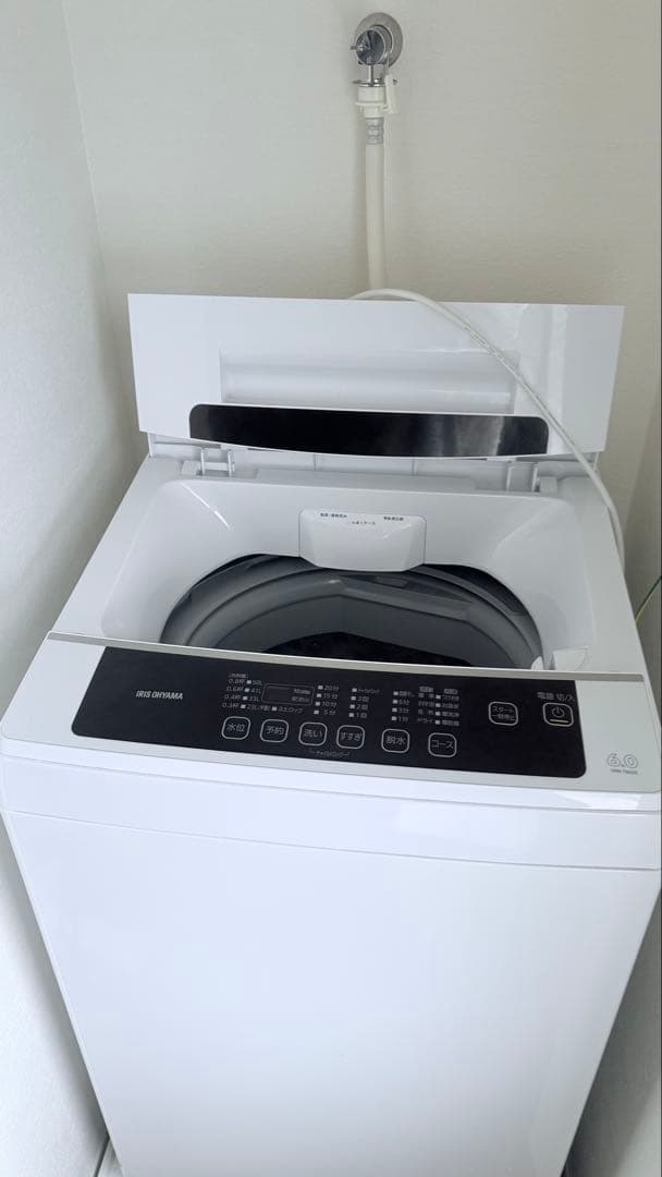 都内近郊送料無料！アイリスオーヤマ縦型洗濯機 2021年製　IAW-T602E