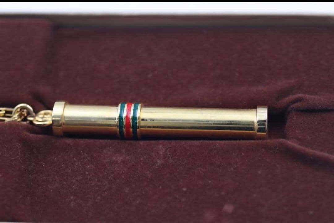 GUCCI グッチ　ネックレス　ボトルネックレス　香水ケース　ゴールドカラー