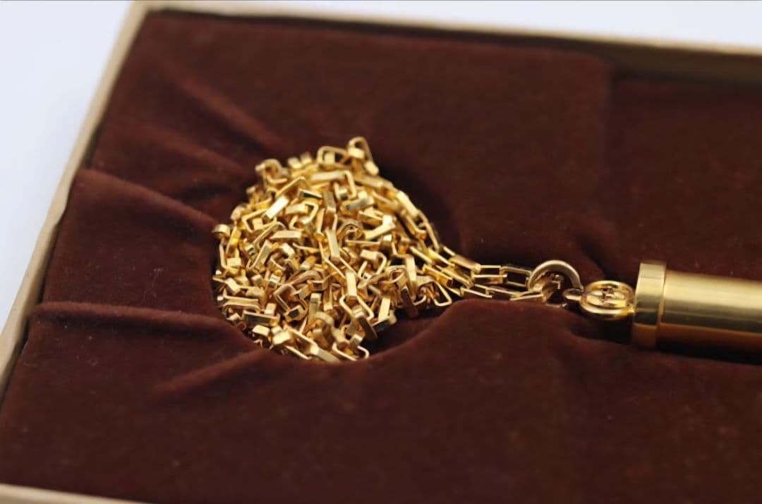 GUCCI グッチ　ネックレス　ボトルネックレス　香水ケース　ゴールドカラー