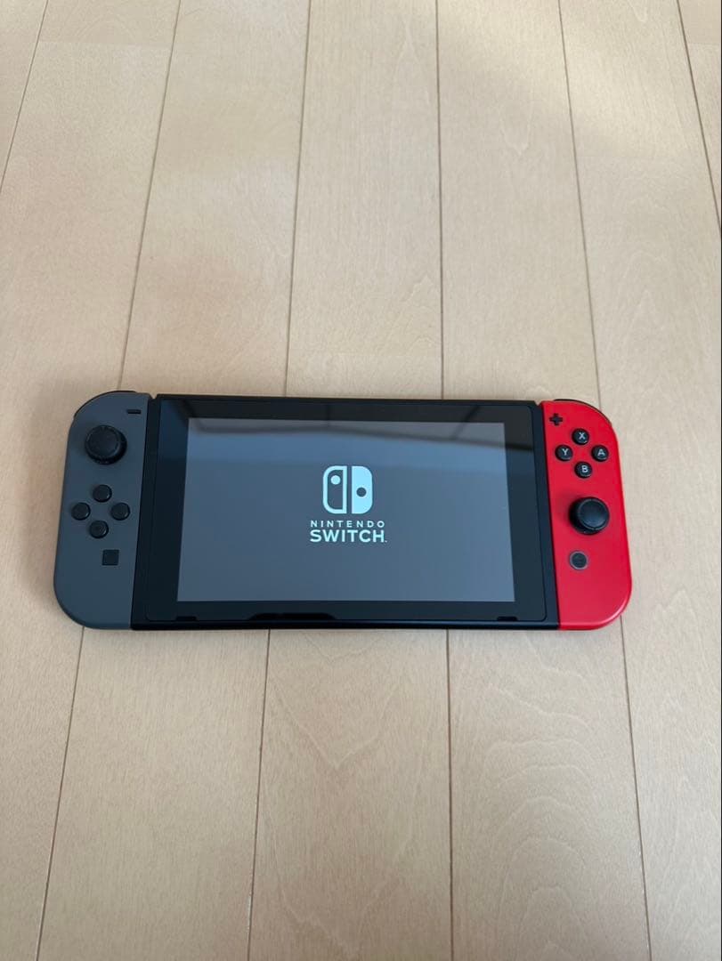 Nintendo Switch 本体 グレー/レッド