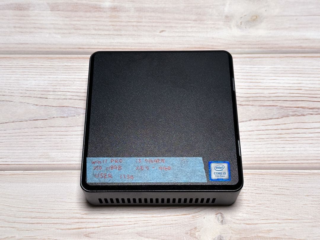 ③Intel NUC7i3DNK ミニPC 第7世代i3 Windows11