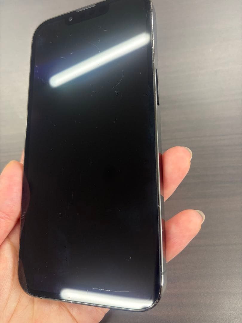 Apple iPhone 13 Pro 黒