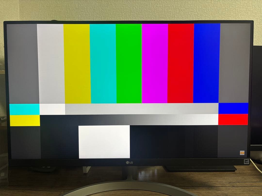 LG 27インチ4Kモニター　27UK600-W 60Hz HDR対応