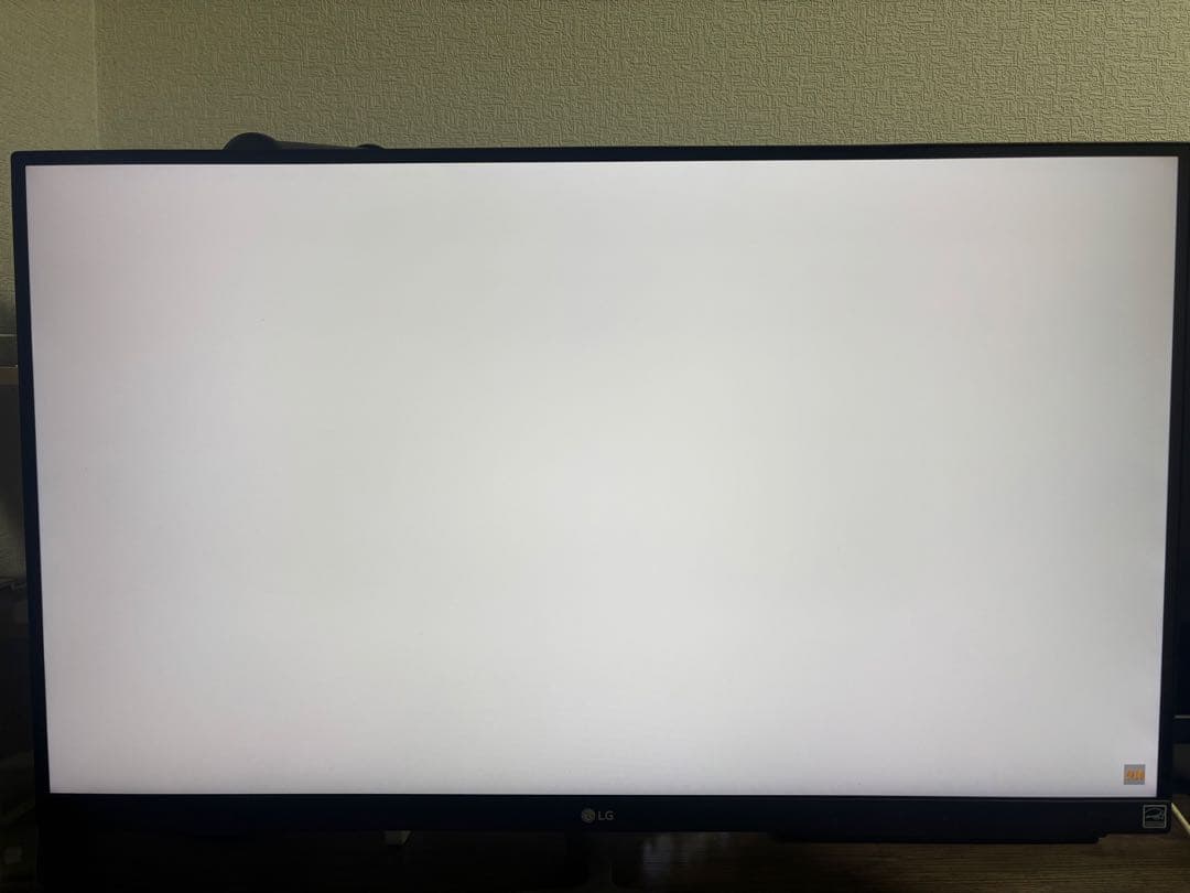 LG 27インチ4Kモニター　27UK600-W 60Hz HDR対応