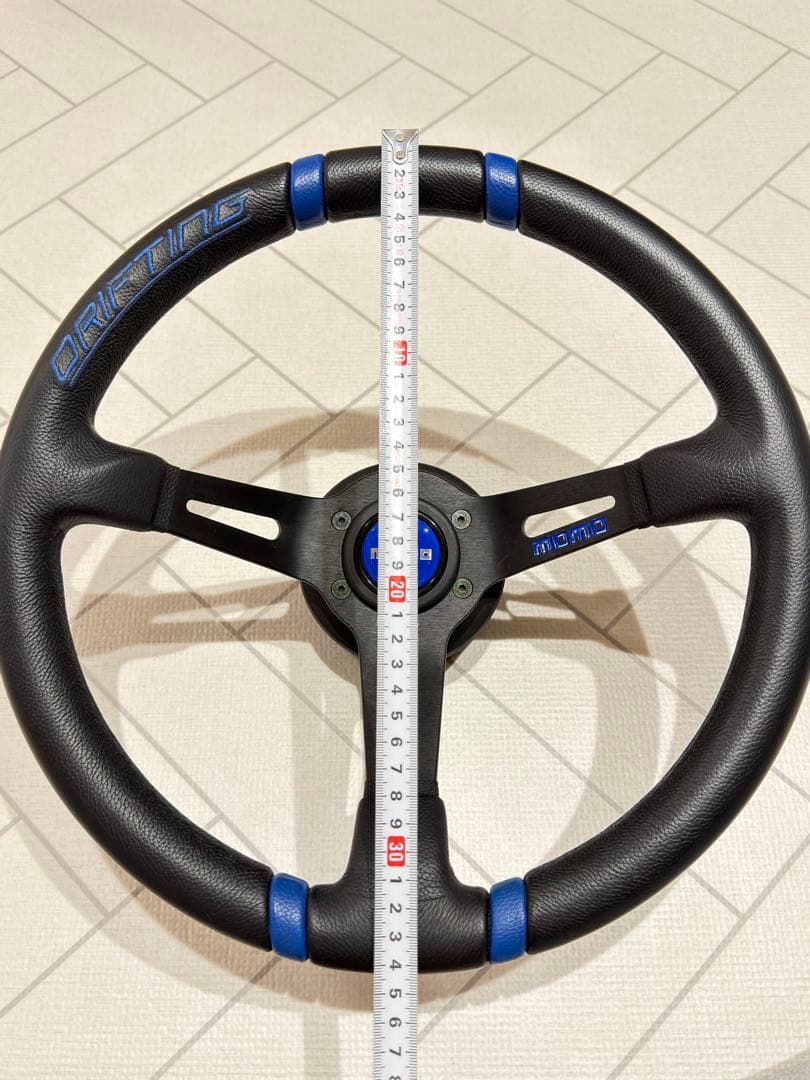 MOMO DRIFTING ステアリング 本体