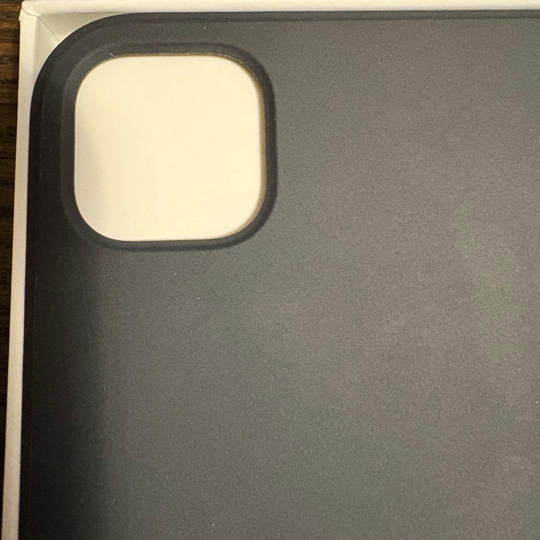 iPad Pro 11インチ （M4）Smart Folio ケース ブラック