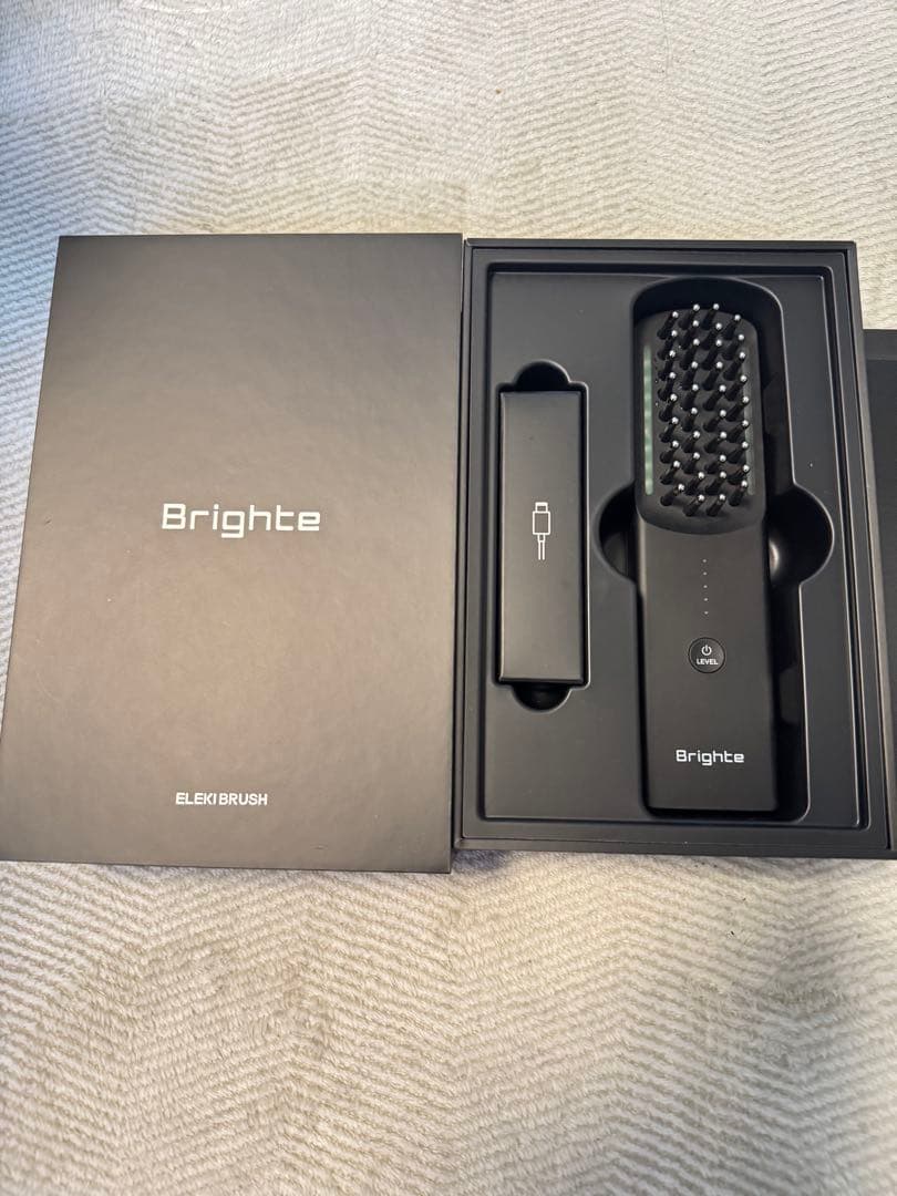 Brighte エレキブラシ　ブラシ型美顔器