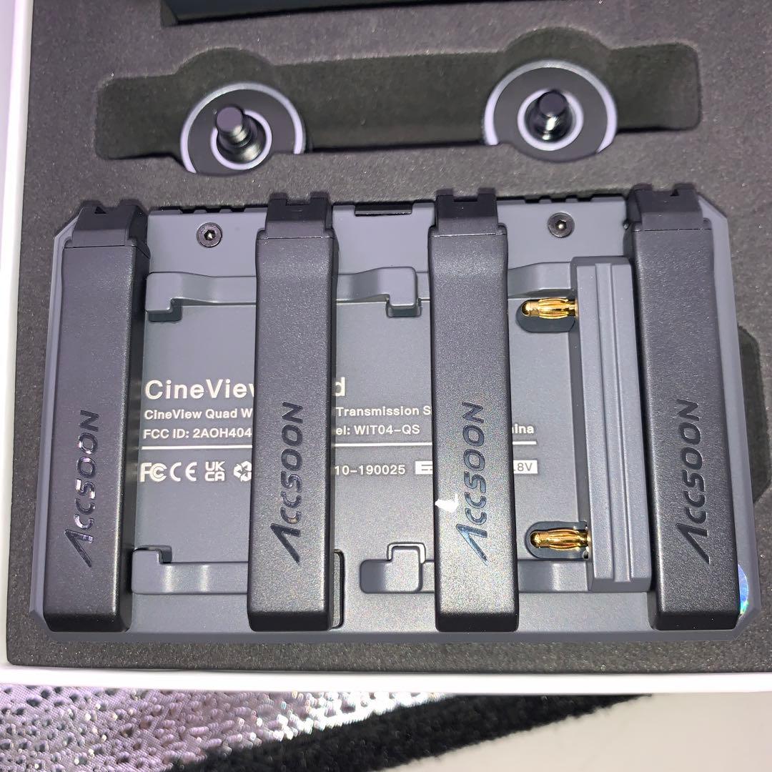 ビデオカメラ Q3763 Accsoon CineView Quad