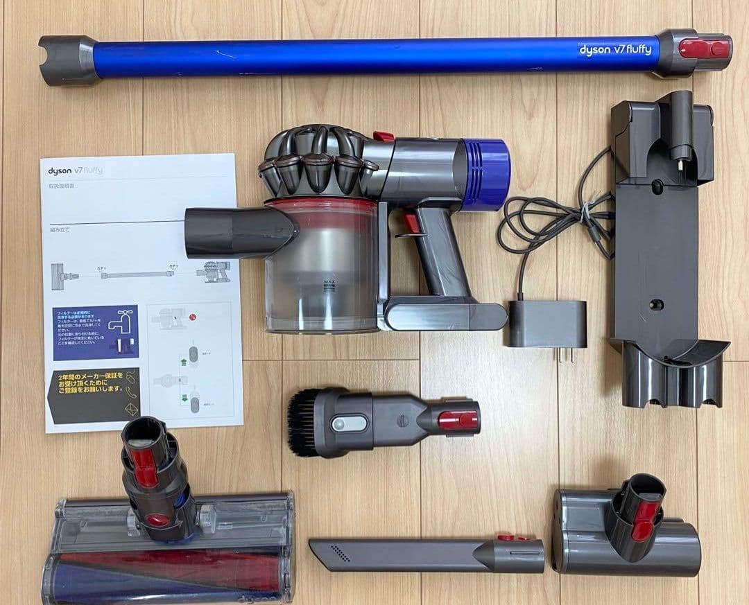 早いものは勝ち本日限定稼働済み正規品ダイソンdyson V7掃除機