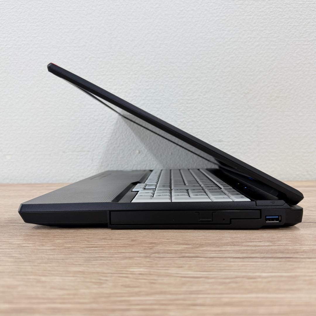 週末特価★LIFEBOOK A5510/DX i5 第10世代 8GB/500