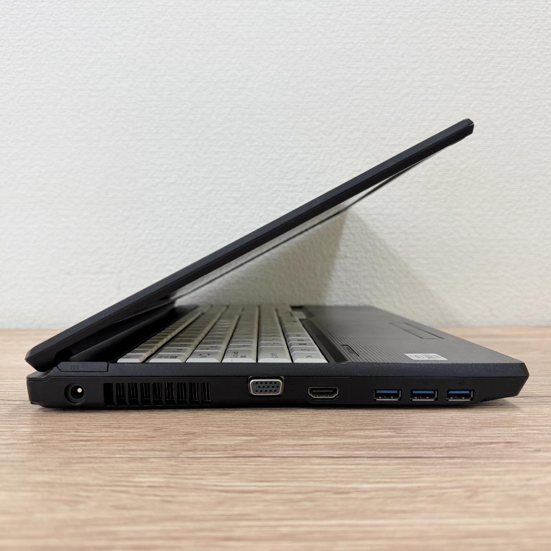 週末特価★LIFEBOOK A5510/DX i5 第10世代 8GB/500