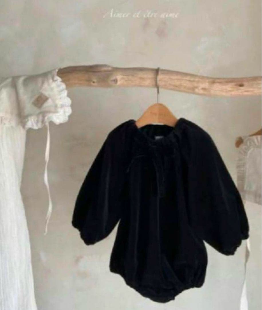 専用です！anneshirley　ベロアロンパース　M