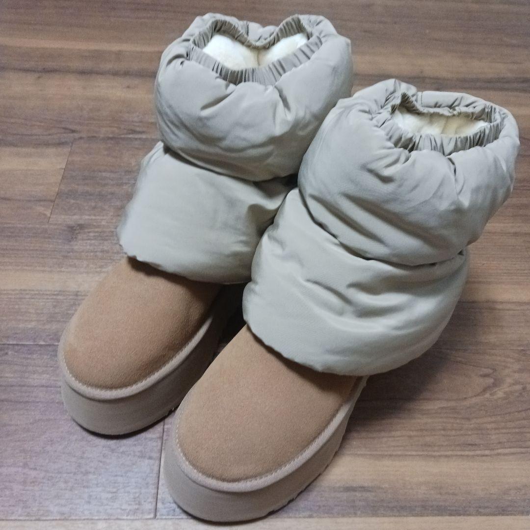 2726　UGG　クラシックミニ　ディッパーパッファー　24　チェスナット　新品