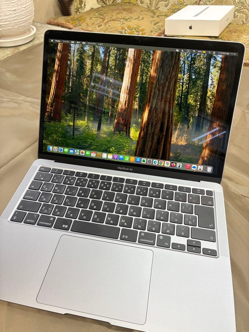 電池100％ MacBook Air (M1, 2020) メモリ8G 256G