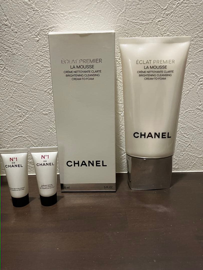 ひまわり⚠️ CHANEL エクラプルミエ　フォームクレンザー