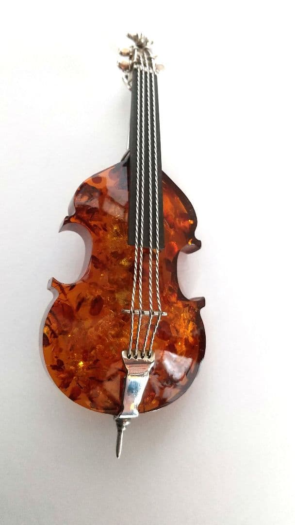 琥珀 シルバーブロ―チ (チェロ)