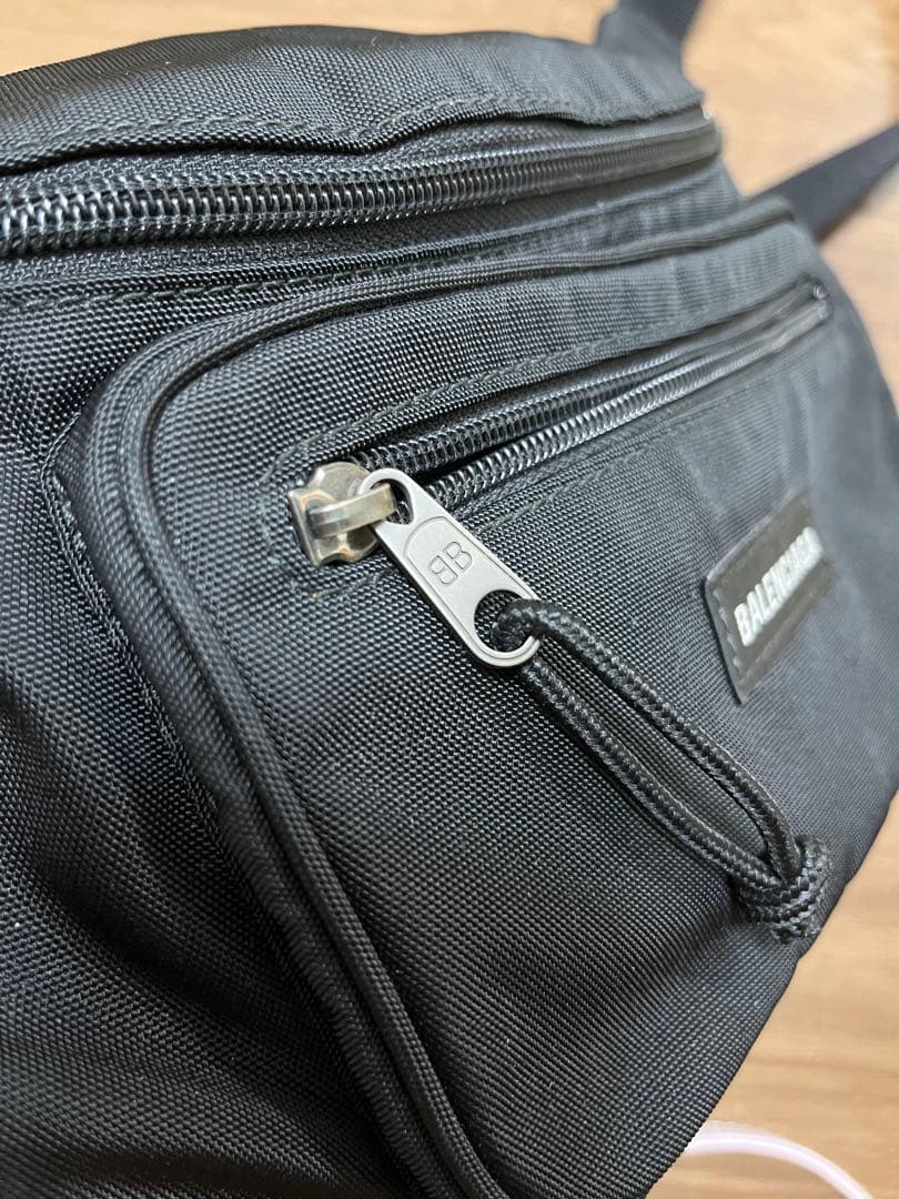 BALENCIAGA ボディバッグ ブラック