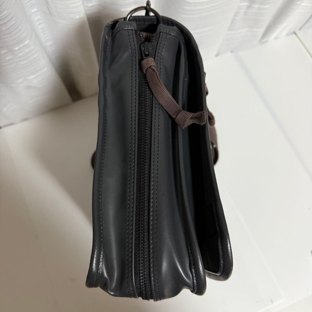 ⭐️未使用級⭐️ラゲッジレーベル　メッセンジャーバッグ　赤バッテン