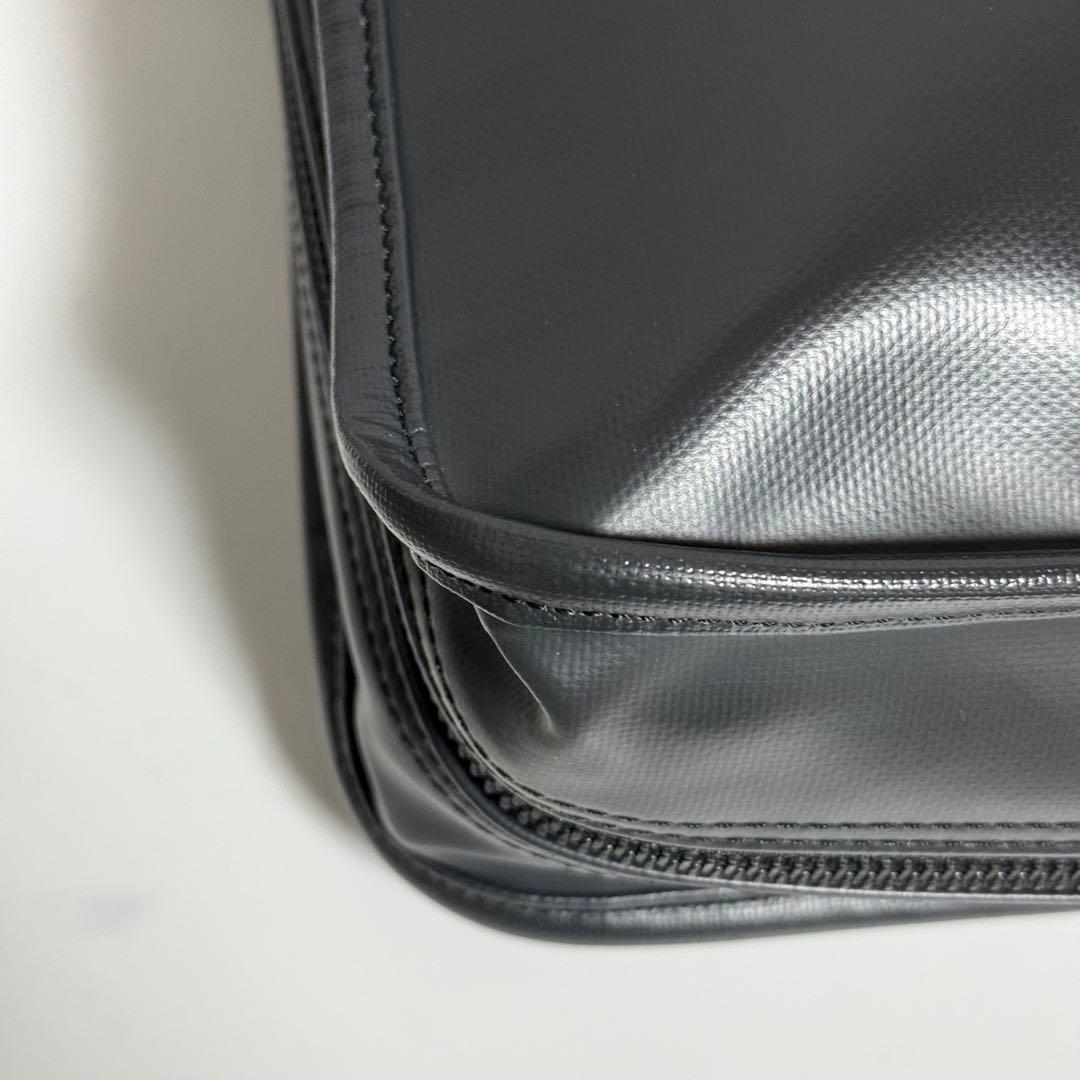 ⭐️未使用級⭐️ラゲッジレーベル　メッセンジャーバッグ　赤バッテン