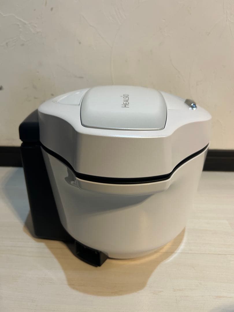 【未使用品】ヘルシオホットクック KN-HW24F-W