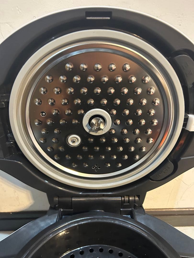 【未使用品】ヘルシオホットクック KN-HW24F-W