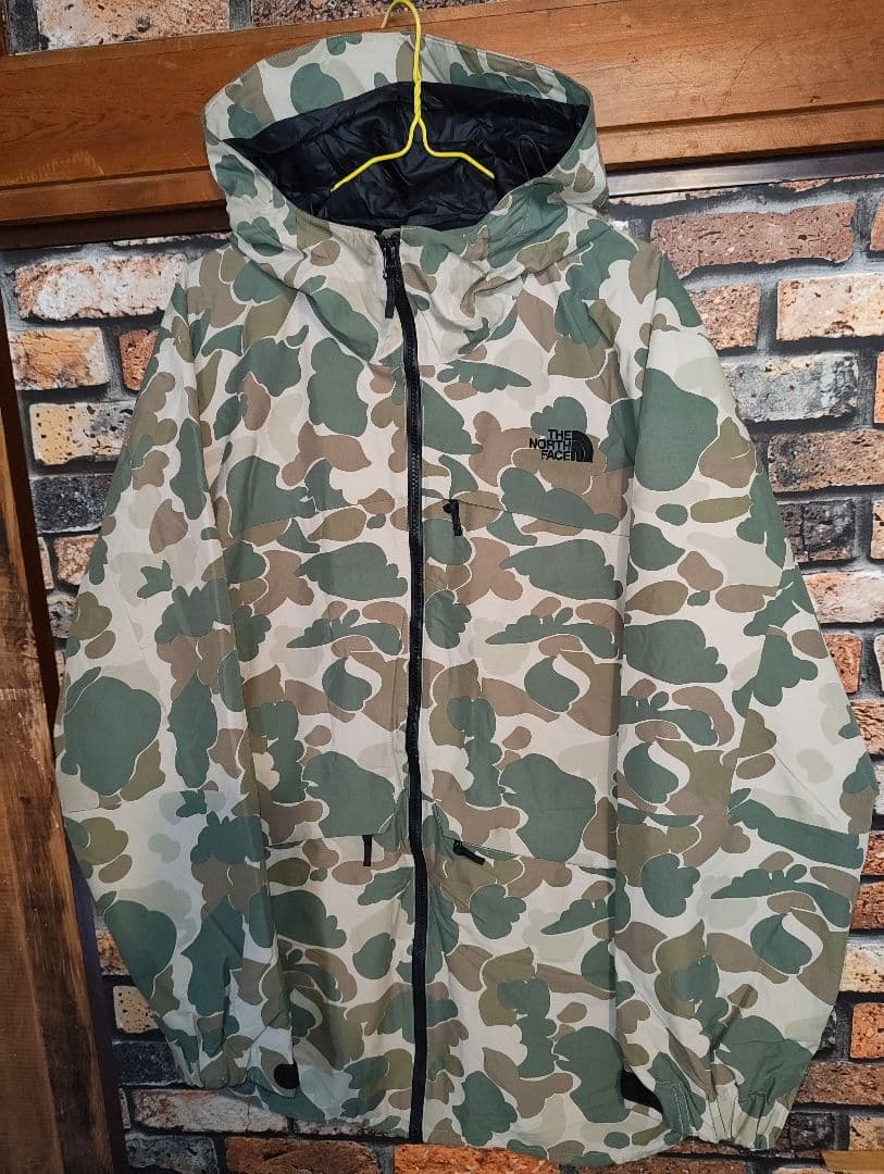 The North Face カモフラージュ マウンテンパーカー