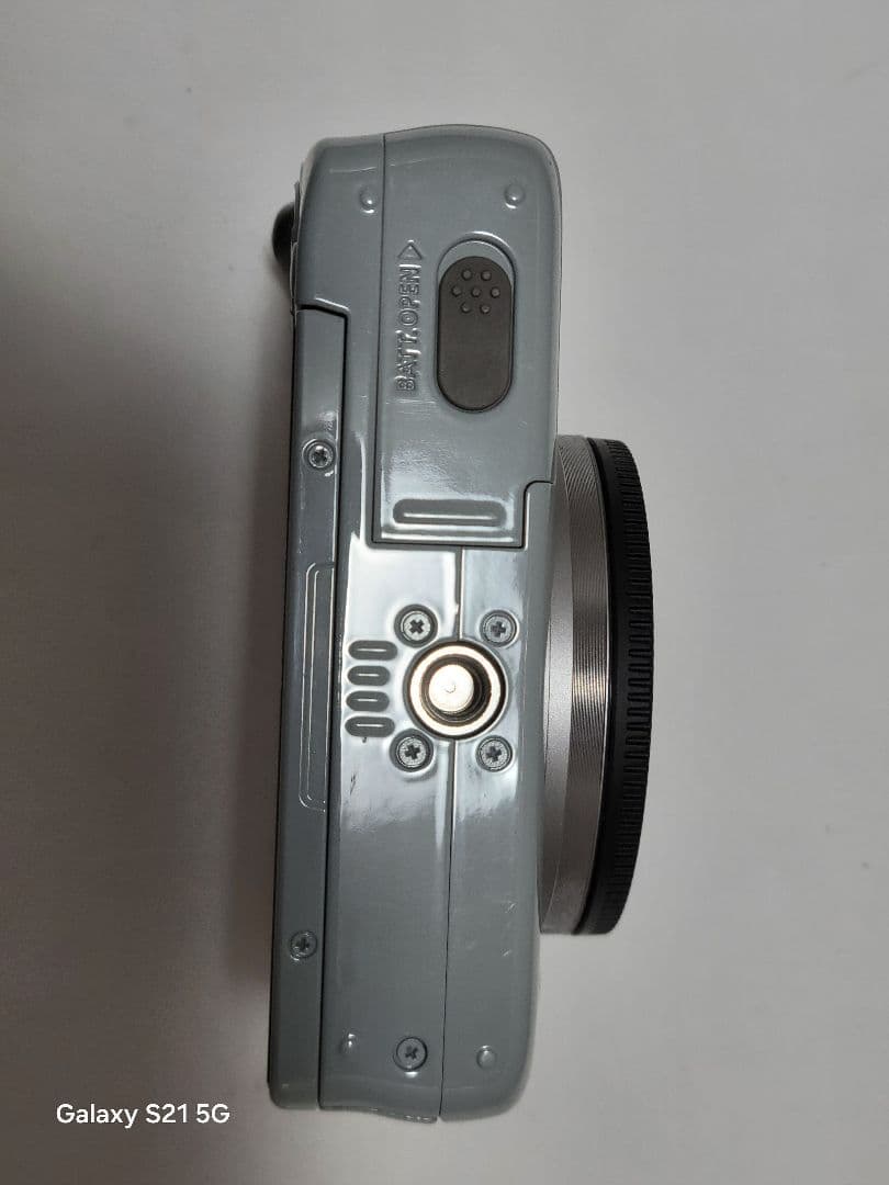 Canon EOS M10 ミラーレスカメラグレー レンズキット15-45㎜