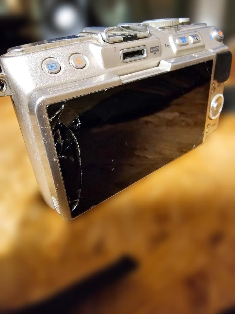 オリンパス E-PL6 17mm F2.8 パンケーキレンズセット【ジャンク品】