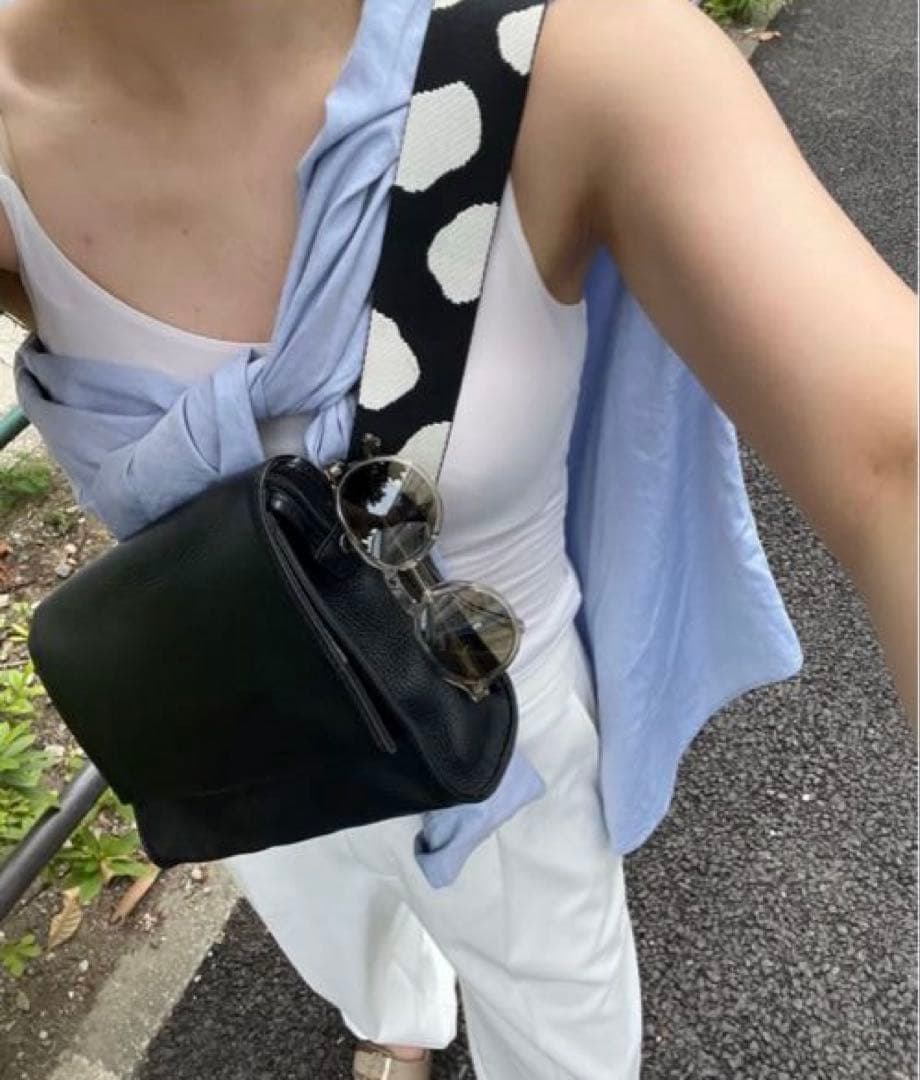 本革470g ワイドテープショルダーボディバッグ ear PAPILLONNER