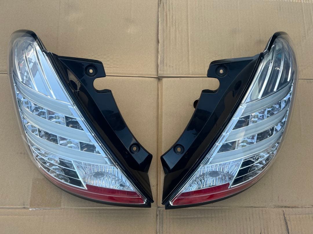 スイフト　ZD72S　テールランプ　ソナー　SONAR